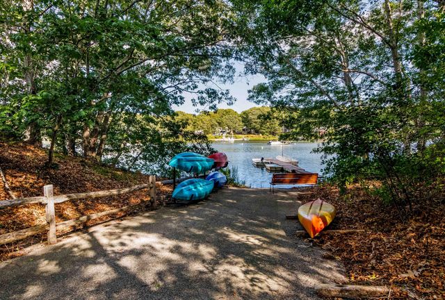 49 Rivers End Road, East Falmouth, MA 02536