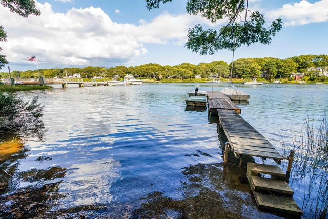 49 Rivers End Road, East Falmouth, MA 02536