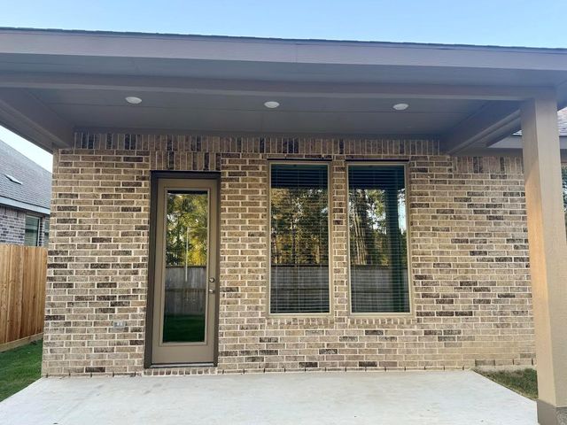 8282 Boundary Waters Dr, Porter, TX 77365
