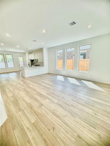 8282 Boundary Waters Dr, Porter, TX 77365