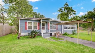 3514 Commerce Street, Damon, TX 77430
