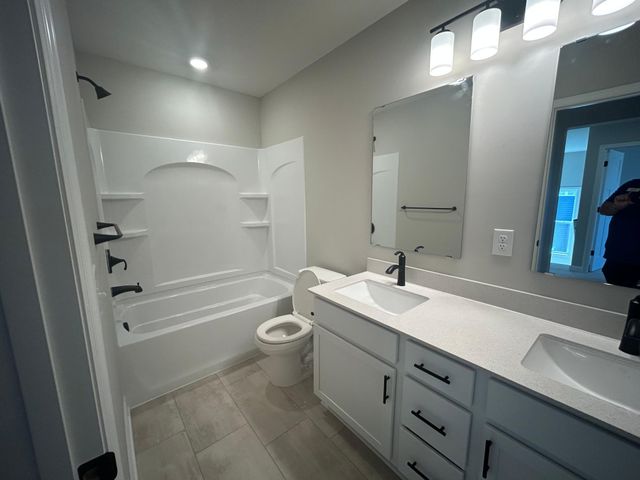 12397 Holden Way, Rogers, MN 55374