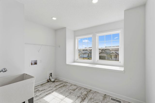 12397 Holden Way, Rogers, MN 55374