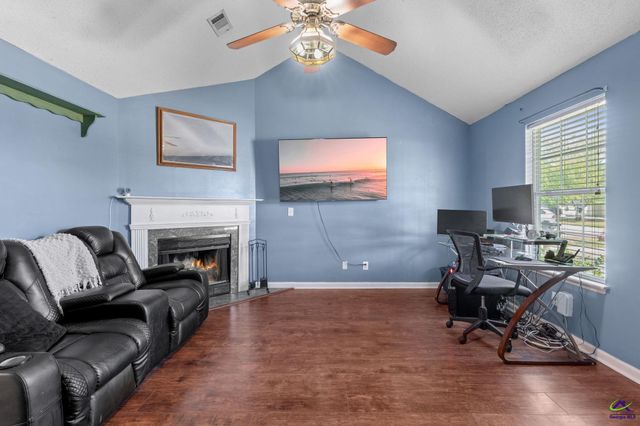 616 Shannon Ridge Drive, Bonaire, GA 31005