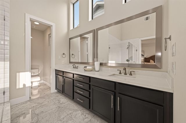 1512 Beall Street, Houston, TX 77008