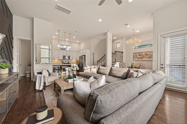 1512 Beall Street, Houston, TX 77008