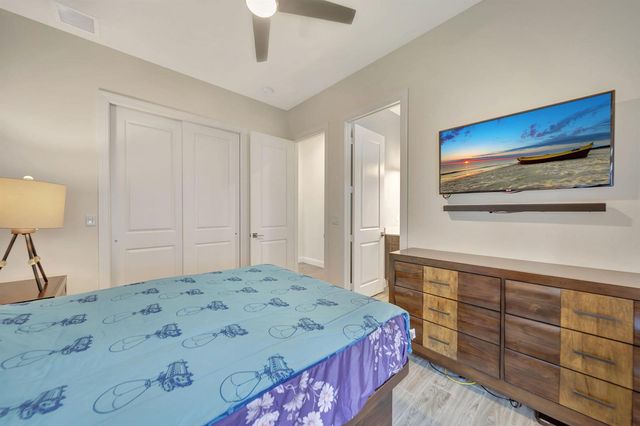 8720 E Baypoint Circle, Parkland, FL 33076