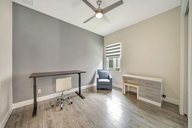 8720 E Baypoint Circle, Parkland, FL 33076
