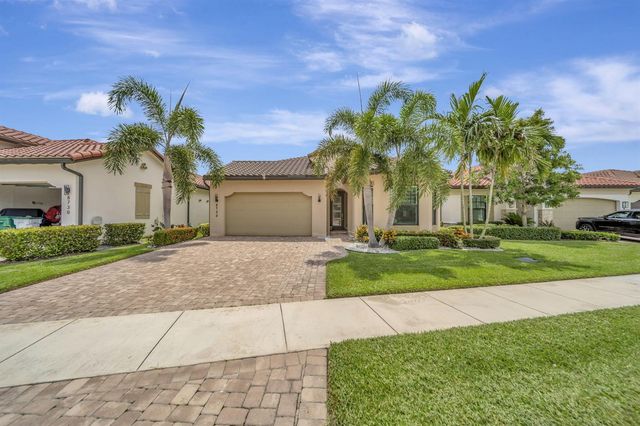 8720 E Baypoint Circle, Parkland, FL 33076