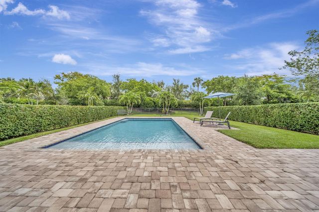 8720 E Baypoint Circle, Parkland, FL 33076
