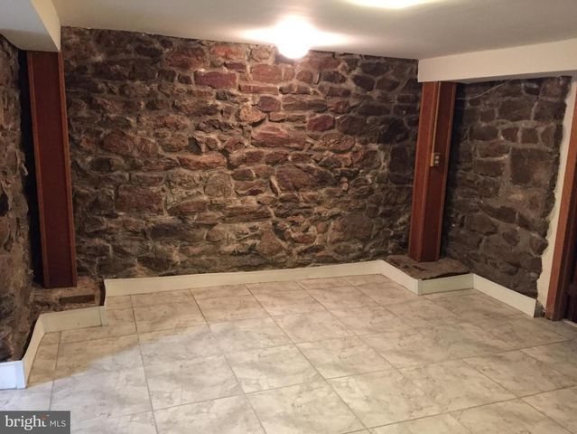 529 DUNKIRK--COTTAGE, Baltimore, MD 21212