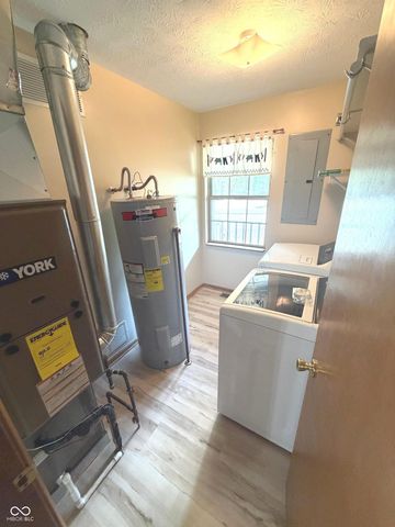 8419 S Scott Drive, Nineveh, IN 46164