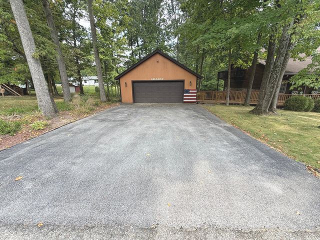 8419 S Scott Drive, Nineveh, IN 46164