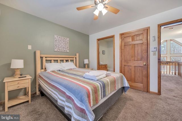 87 PINEKNOLL DR, Lake Harmony, PA 18624