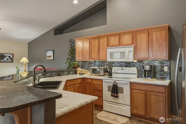 80 Whistling Duck Road, Walla Walla, WA 99362