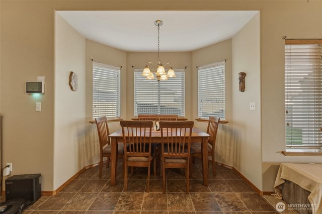 80 Whistling Duck Road, Walla Walla, WA 99362