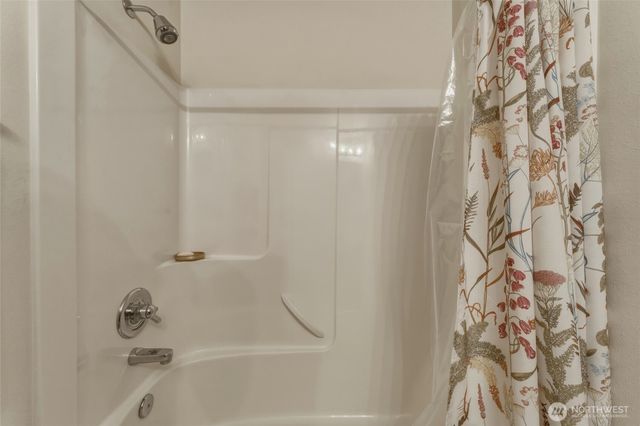 80 Whistling Duck Road, Walla Walla, WA 99362