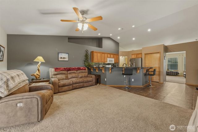 80 Whistling Duck Road, Walla Walla, WA 99362