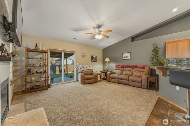 80 Whistling Duck Road, Walla Walla, WA 99362