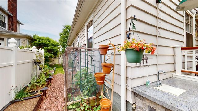 130 Grace Street, Cranston, RI 02910
