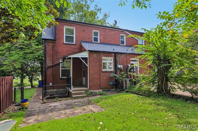 1039-1041 Midland Boulevard, University City, MO 63130