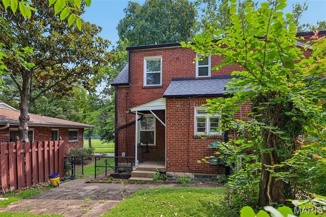 1039-1041 Midland Boulevard, University City, MO 63130