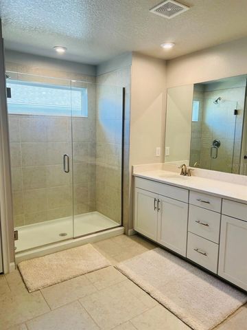 19411 MONARCH WIND WAY, Lutz, FL 33558