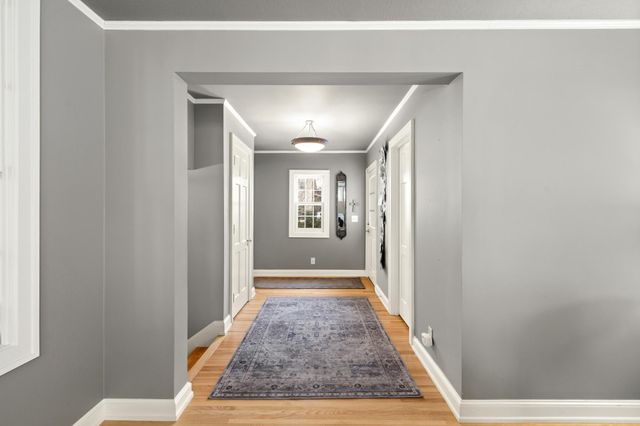 1502 8th Street S, Fargo, ND 58103