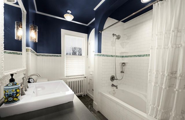 1502 8th Street S, Fargo, ND 58103