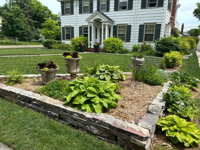 1502 8th Street S, Fargo, ND 58103