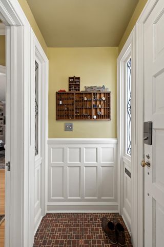 1502 8th Street S, Fargo, ND 58103