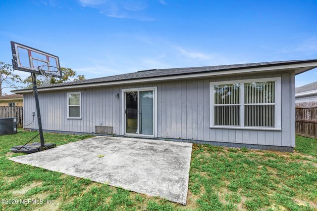 3329 CANCUN Drive E, Jacksonville, FL 32225