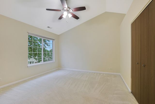 3184 Impressions Drive 3184, Lake In The Hills, IL 60156