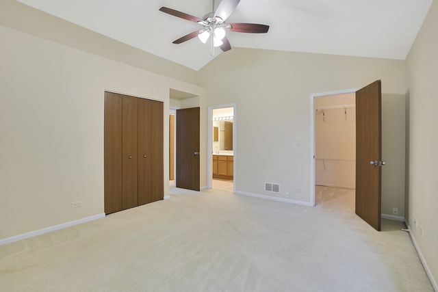 3184 Impressions Drive 3184, Lake In The Hills, IL 60156