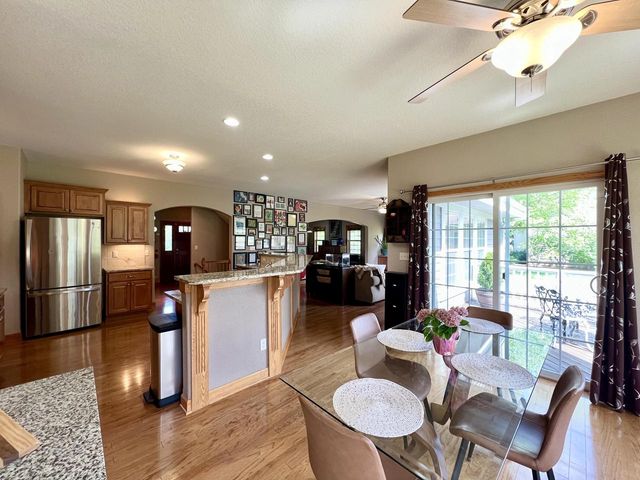 W151N7299 Paseo LANE, Menomonee Falls, WI 53051