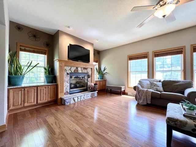 W151N7299 Paseo LANE, Menomonee Falls, WI 53051