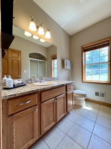 W151N7299 Paseo LANE, Menomonee Falls, WI 53051