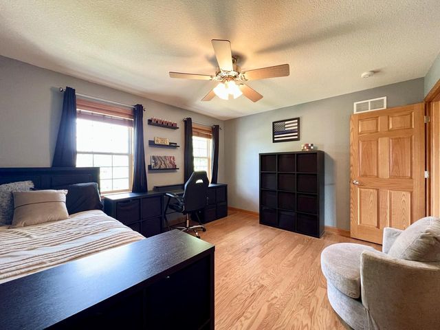 W151N7299 Paseo LANE, Menomonee Falls, WI 53051