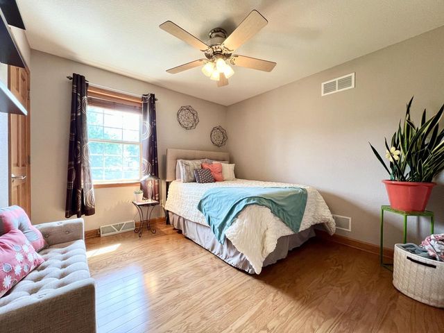 W151N7299 Paseo LANE, Menomonee Falls, WI 53051