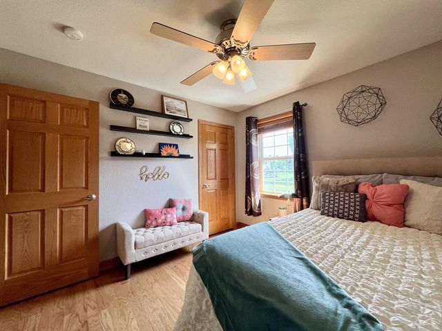 W151N7299 Paseo LANE, Menomonee Falls, WI 53051