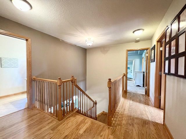 W151N7299 Paseo LANE, Menomonee Falls, WI 53051