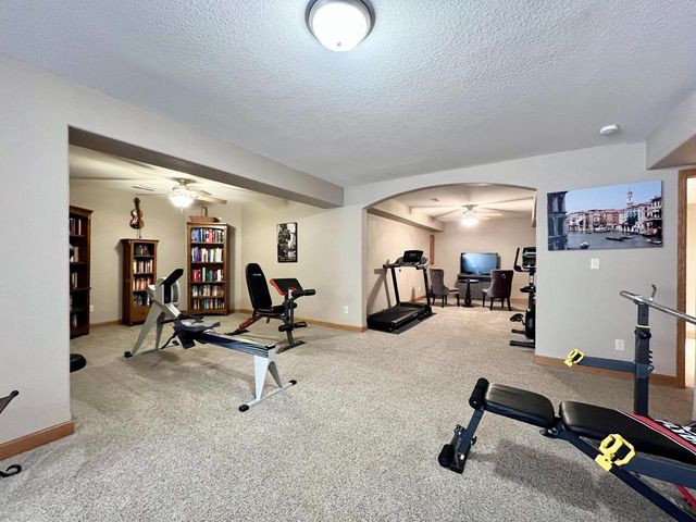 W151N7299 Paseo LANE, Menomonee Falls, WI 53051