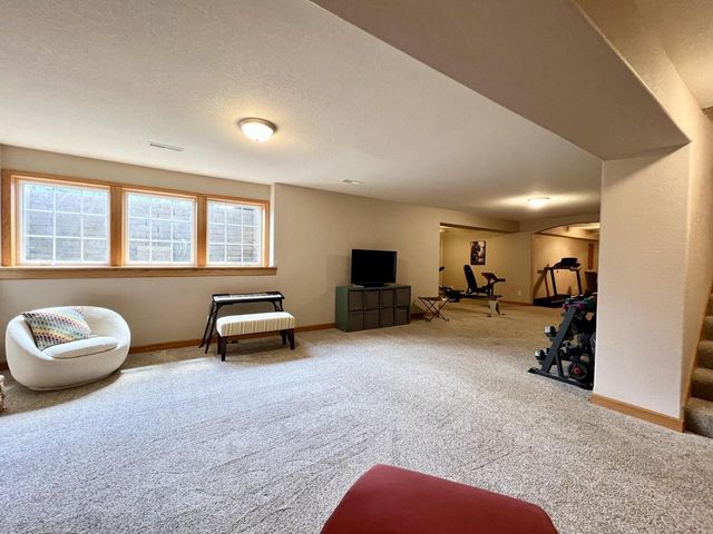 W151N7299 Paseo LANE, Menomonee Falls, WI 53051