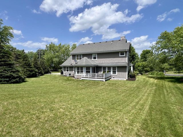 W151N7299 Paseo LANE, Menomonee Falls, WI 53051