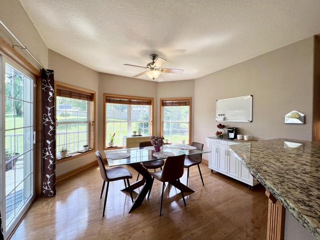 W151N7299 Paseo LANE, Menomonee Falls, WI 53051