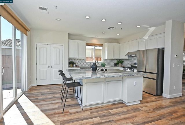 2617 Tampico Dr, Pittsburg, CA 94565