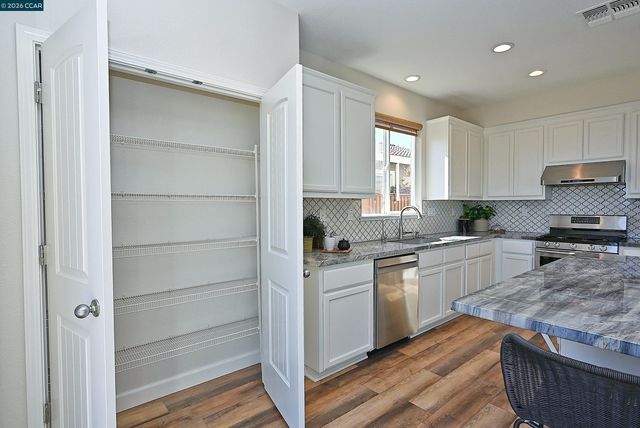 2617 Tampico Dr, Pittsburg, CA 94565