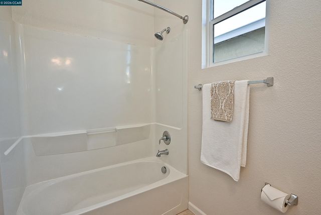 2617 Tampico Dr, Pittsburg, CA 94565