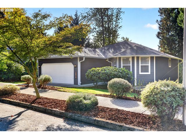 2016 Ne 123RD Ave, Vancouver, WA 98684