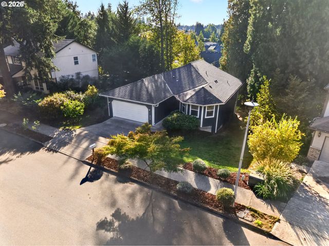 2016 Ne 123RD Ave, Vancouver, WA 98684